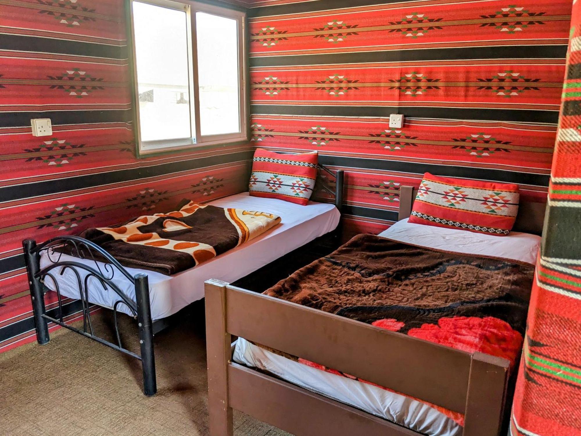 Wadi Rum Camp & Jeep Tour ภายนอก รูปภาพ